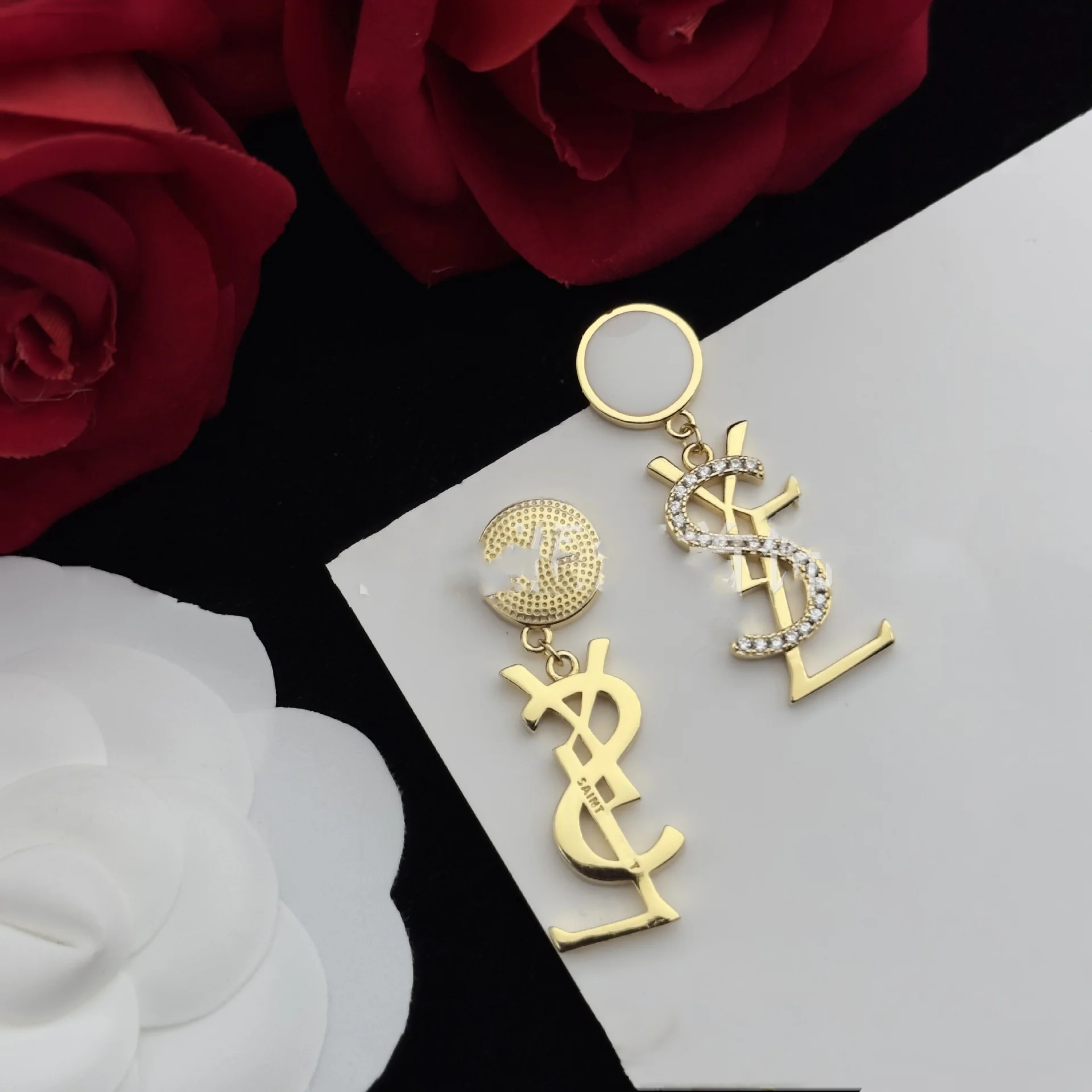 

New Ladies Stud Earrings Pendant Fashion Alphabet Design High-end Jewelry Gifts