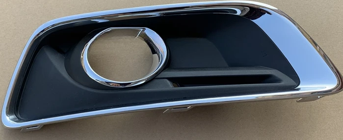 

Совершенно новая Подлинная левая и правая рама противотуманной фары для Chevrolet Malibu 2012, 2013, 2014, 2015