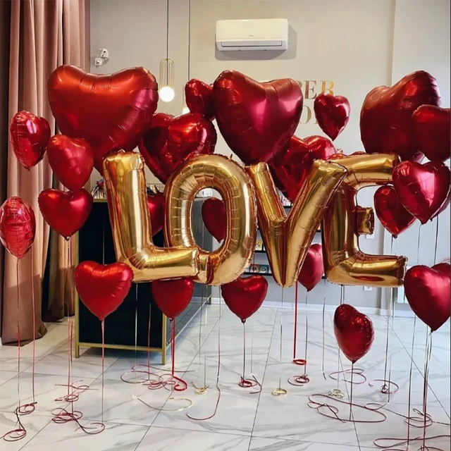  HOWAF Decoraciones de San Valentín, globos de papel de  aluminio, corazones colgantes y pétalos de rosa rojos, juego para el día de  San Valentín, boda, aniversario nupcial y compromiso, decoración 