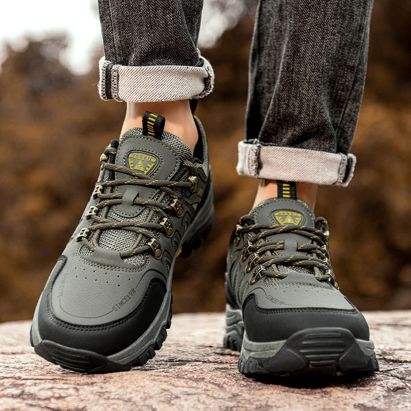Men's Hiking Shoes 2