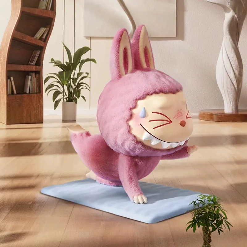 thumbnail image 1 of Caja ciega de la serie Monsters Lazy Yoga Figura de anime Labubu Zone Out R Presume de confianza Estírate y suda Juguetes de yoga, 1 of 5
