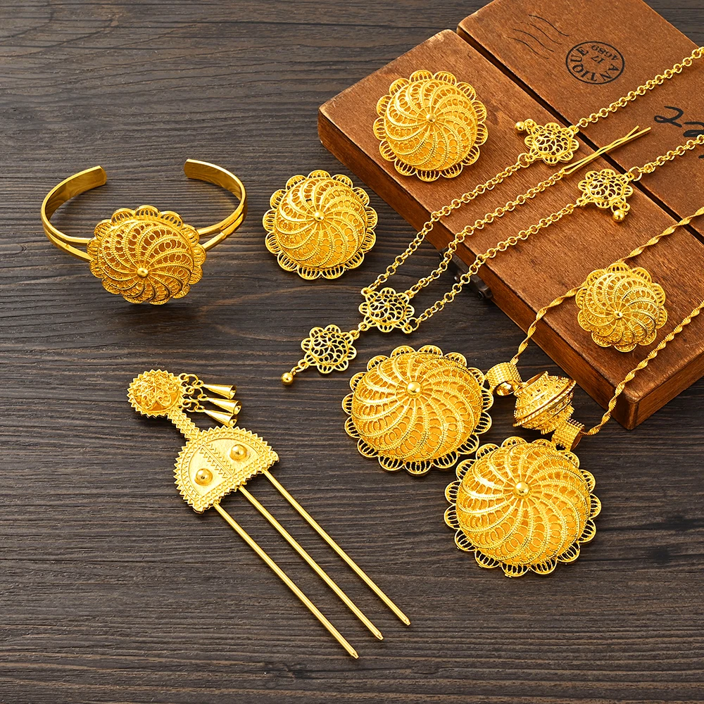 

Luxury Gold Plated Bridal Jewelry Sets for Women Ethiopian Pendant Hairpin Necklace Earrings Bangle Ring Wedding Gift