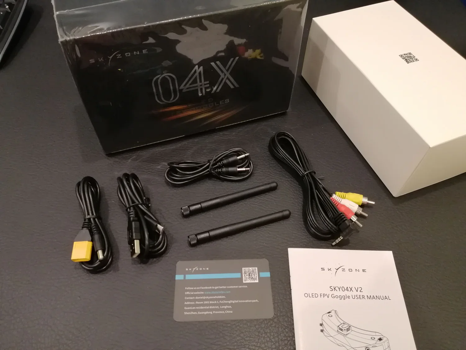 SKYZONEFPV SKY04X V2 FPV GOGGLES com receptor Steadyview