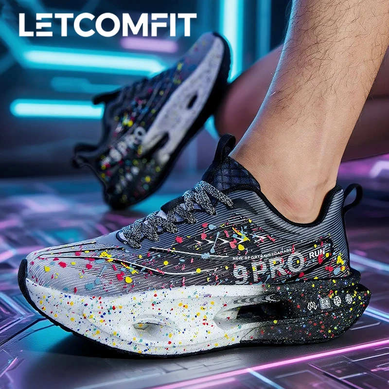 New Carbon Plate Men's Running Shoe Night Fluorescent Cushioning Sneakers Women Lace-Up Lightweight Casual Shoes Jog Shoes