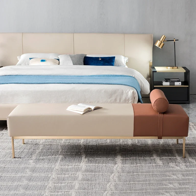 

Bedroom: Simple and modern, light luxury stainless steel living room, leisure bench