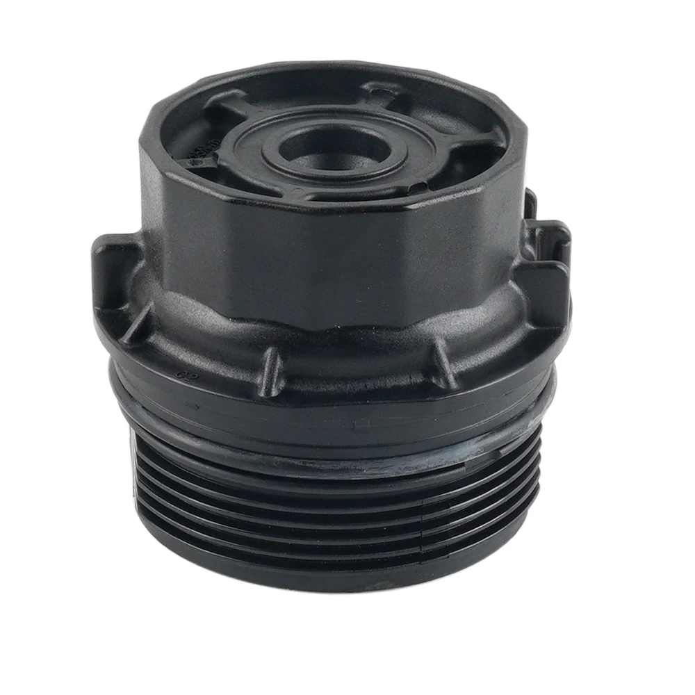 Car Oil Filter Black Oil Filter Housing Cap 15620-37010 1562037010 Fit For Toyota Corolla Prius Matrix Lexus CT200h car oil filter