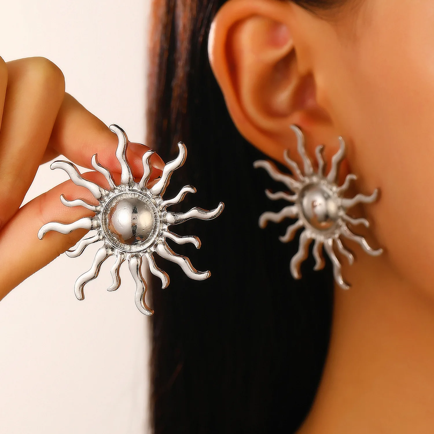HUMETE ’CLASSIC’ PIERCED EARRINGS HUMETE ハムエタ | hum（ハム）公式サイト – ページ 2