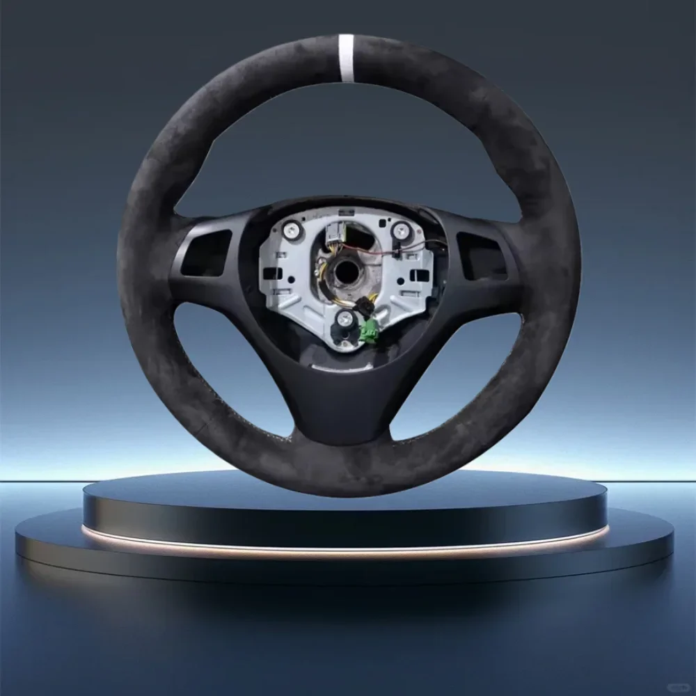 Handgenähtes schwarzes Wildleder E90 E91 E92 E93 E87 E81 E82 E88 X1 E84 Auto-Lenkrad-Geflecht-Abdeckung für BMW M Sport M3