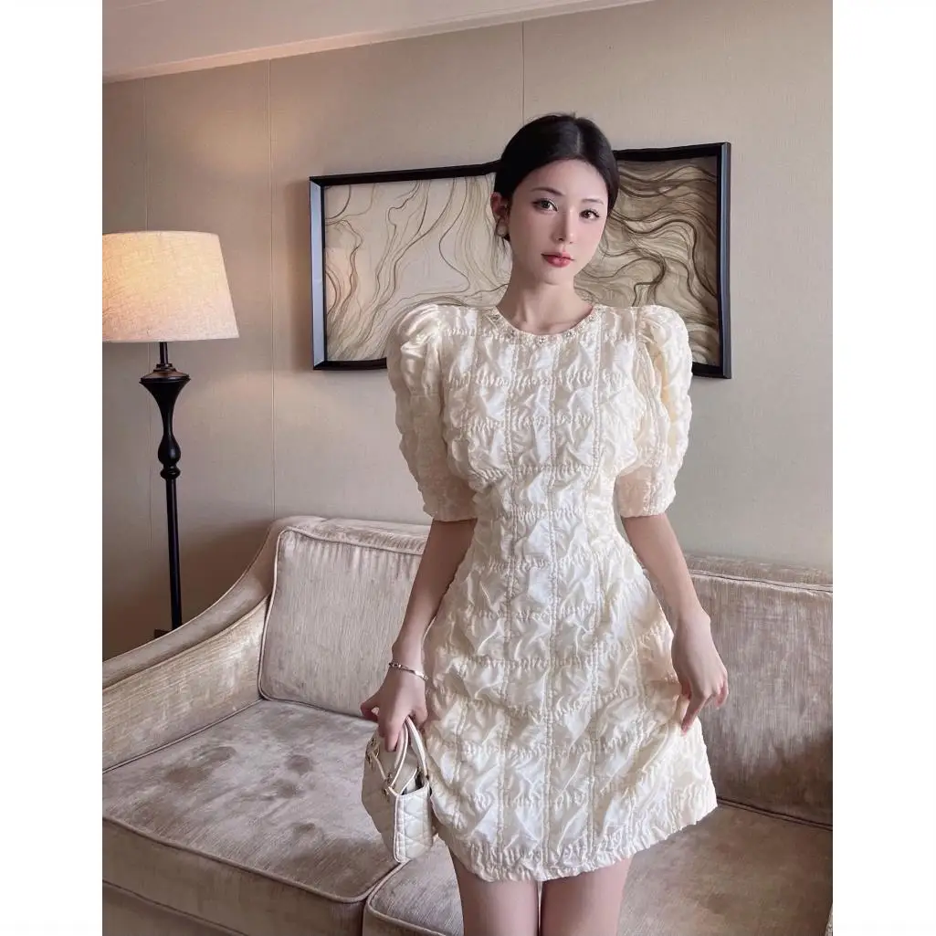

Dress Women Streetwear Korean Lolita High End Luxury Celebrity Temperament Jacquard Round Neck Bubble Sleeve Slim Fit Wrap Hip