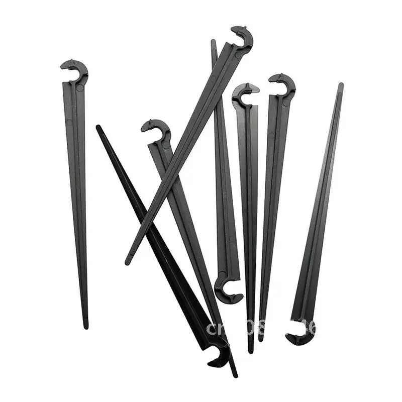 

Garden Irrigation Pipe Holder 1/4 Inch Hose Bracket "C" Shape Fixed Stems Inserting Ground 50 Pcs Drip Hose