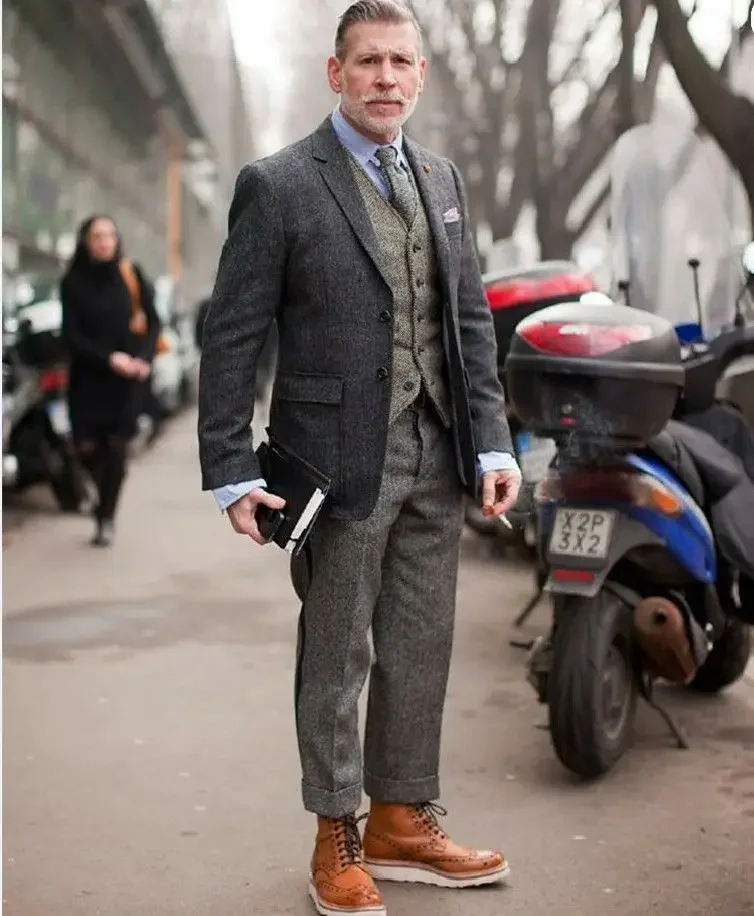 Abito da uomo in tweed a spina di pesce grigio Vintage Autunno Inverno Smoking da sposo Ternos Abiti da sposa formali per uomo Abito classico da uomo in 3 pezzi 1