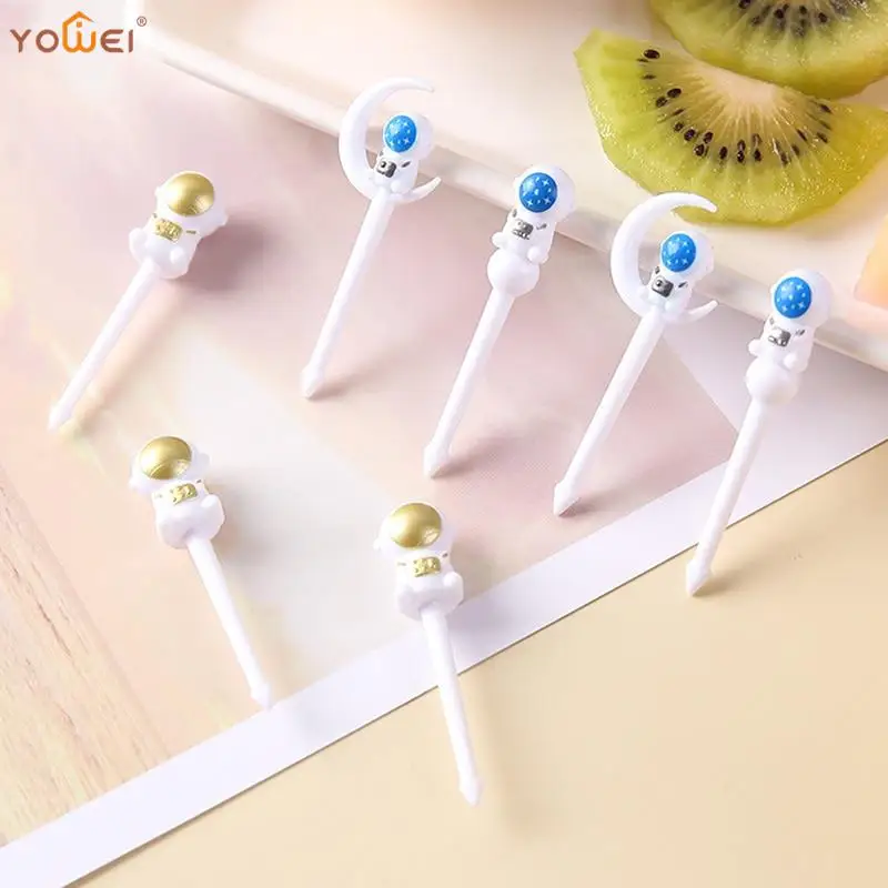 

8Pcs/lot Astronaut Fruit Fork Kids Snack Dessert Toothpick Bento Lunch Salad Accessories Cake Picks Party Decoration