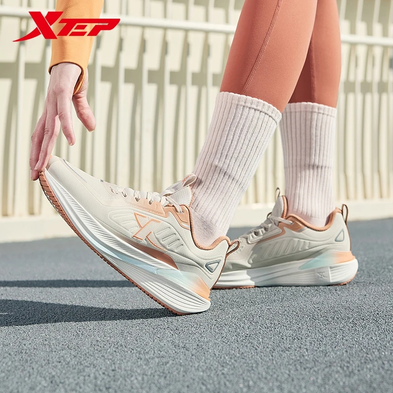 Xtep Running Shoes for Women Winter Mesh Breathable Shock-absorbing Lightweight Leather Casual Sports Shoes 976418110037