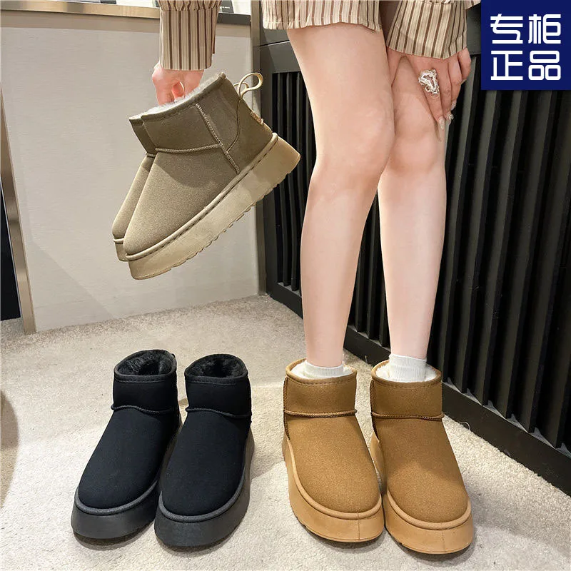 Luxury Winter Women Short Plush Warm Snow Boots scarpe Casual New Suede Fur Chelsea stivaletti Flats Platform Ladies Shoes Botas