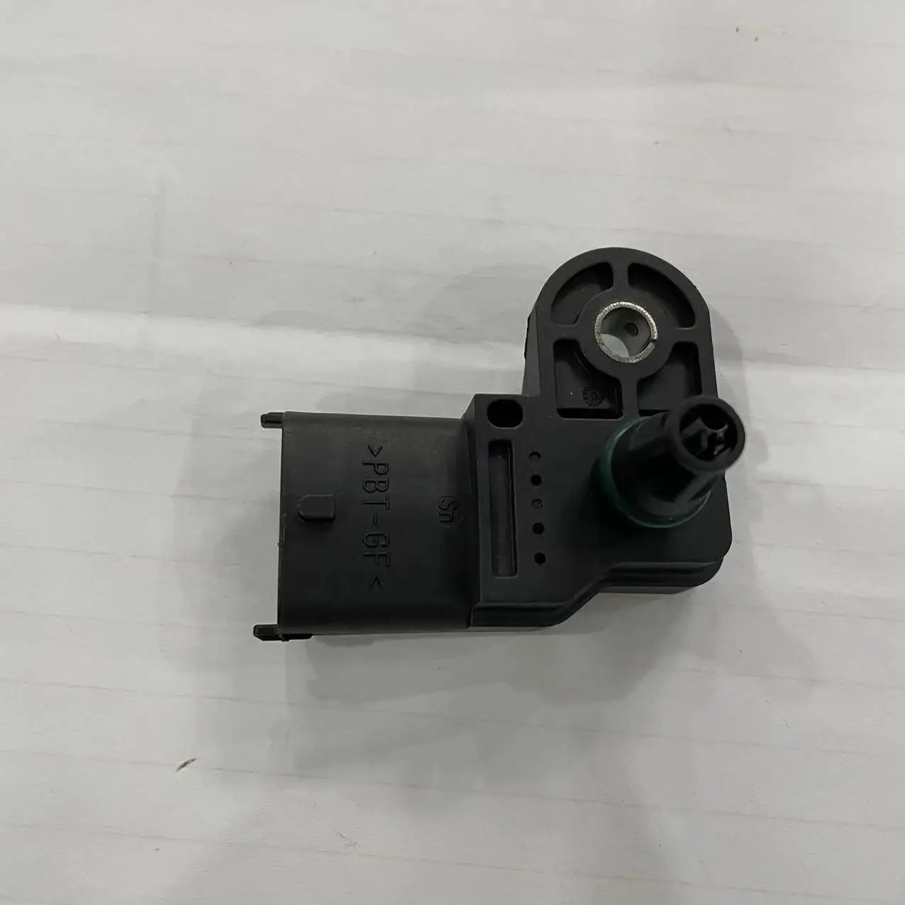 FIAT CROMA (154_) MAP Sensor 0281002437 21031358 - Used parts