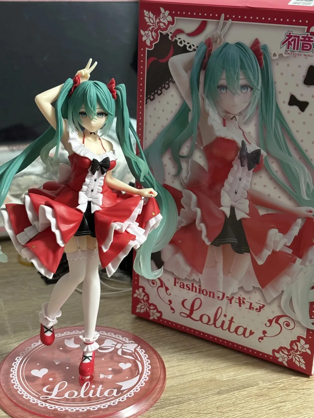 S7d643dcd94ba498bbd0273f610d668d1v - Hatsune Miku Figure