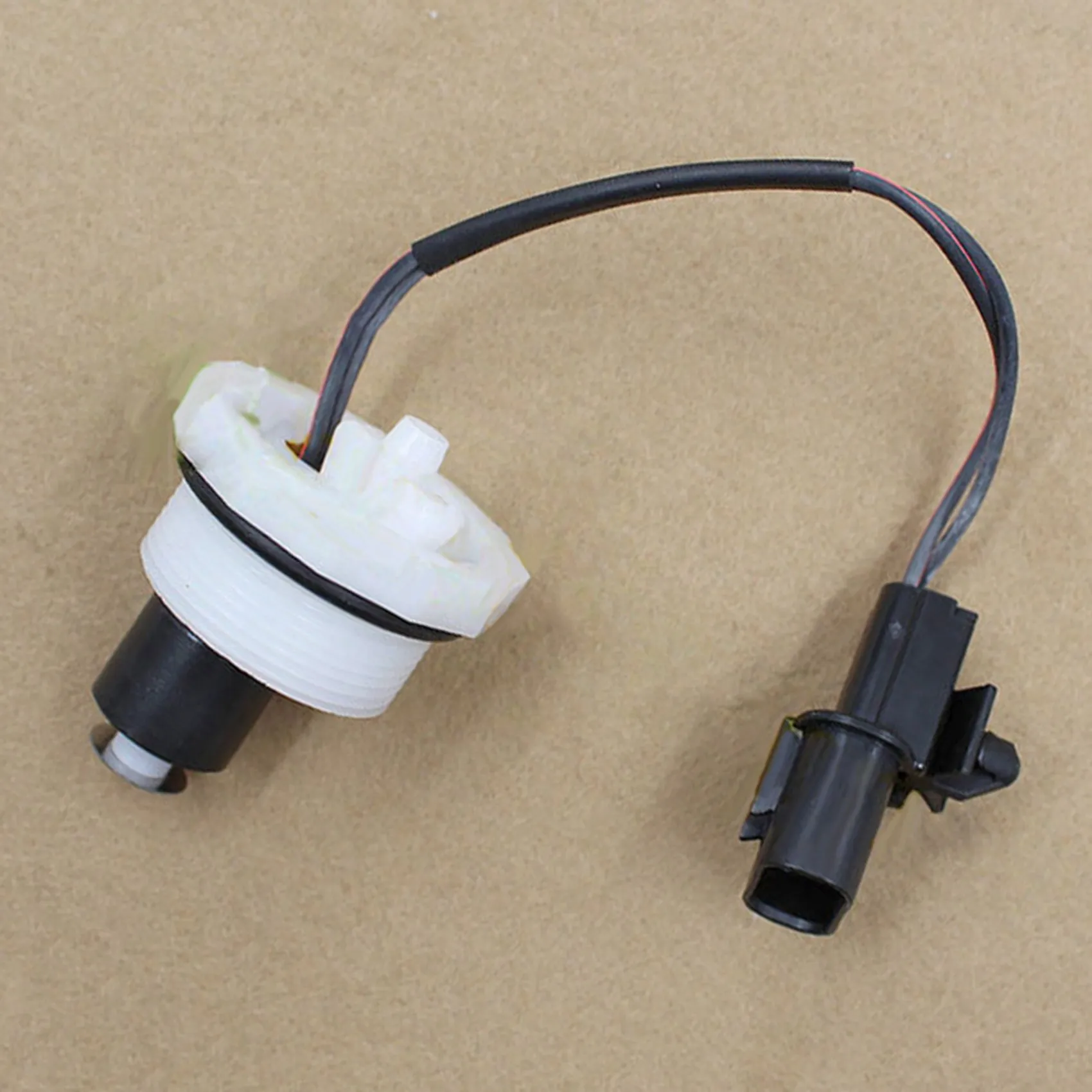 Car-Crude Oil Engine Fuel Filter Sensor for MITSUBISHI L200 K74T 2.5TD 1996-2006