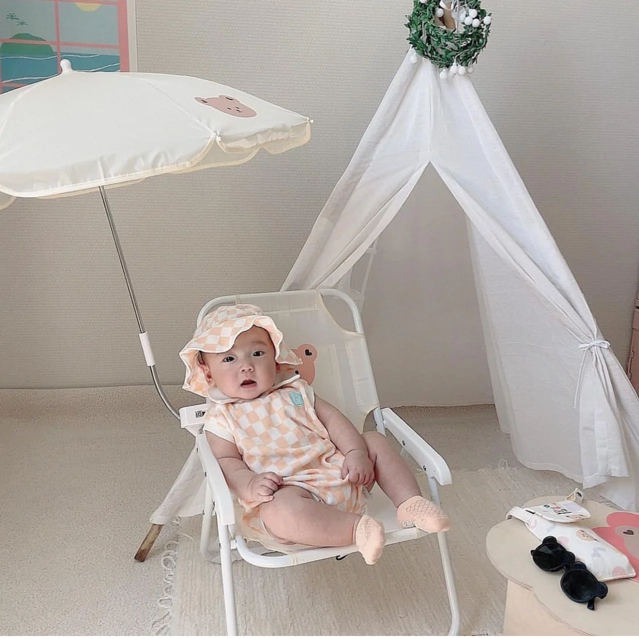 Children's Outdoor Beach Chair With Umbrella Cute Ins Wind Portable Folding Chair Seaside Photo With Parasol Back Chair ﻿