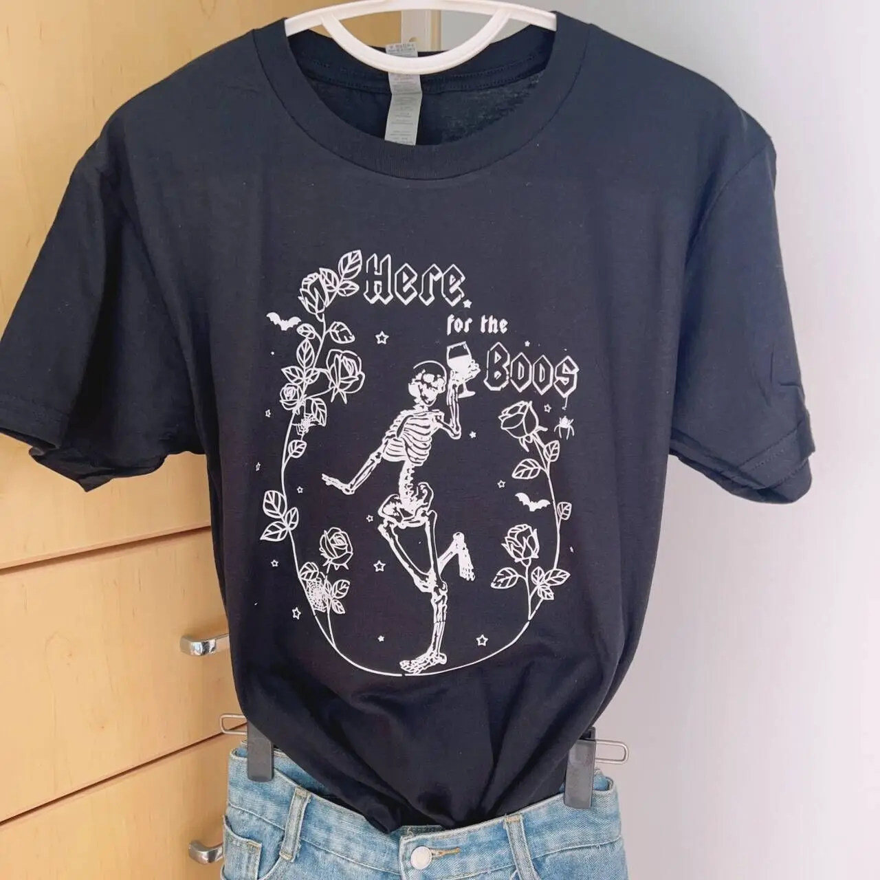 

Here For Boos Summer Fashion Vintage Tree Women Tshirts Graphic Tees Harajuku Tops Travel Harajuku Hipster Aesthetics T-shirt