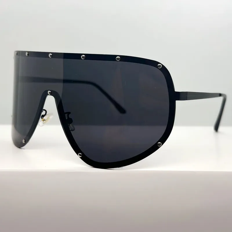 Vintage Ein Stück Übergroße Sonnenbrille Frauen Für Männer Luxus Marke Designer Punk Niet Sonnenbrille Beliebte Outdoor Goggle UV400 – Detail 4