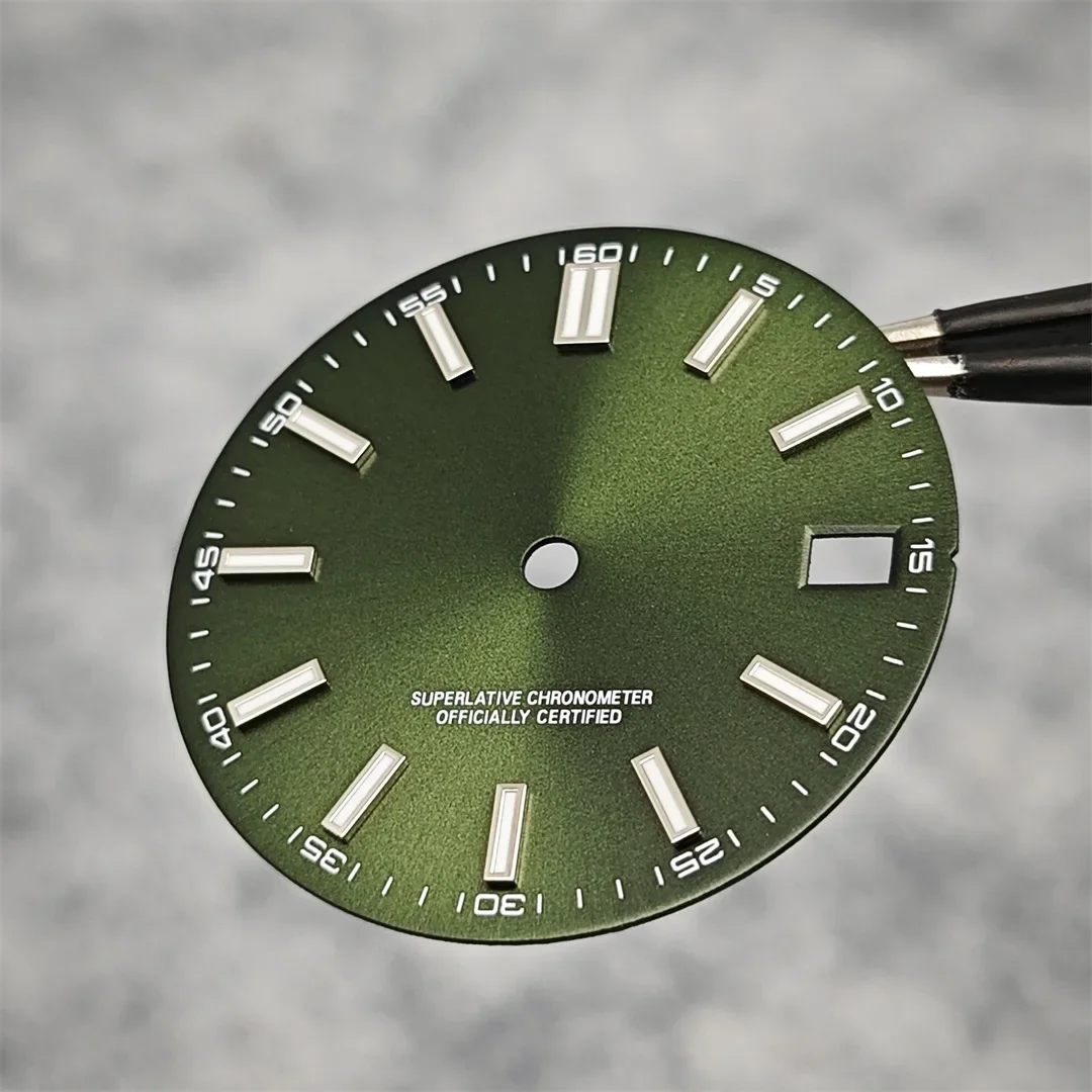 Luminous Blue-Green Watch Face with BGW9 Glow - 28.5mm Enhanced Dial for Customized Timepieces