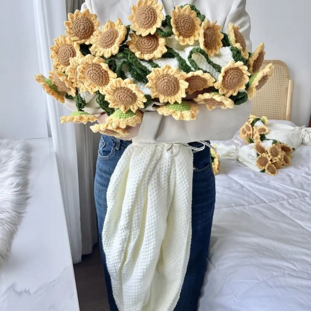 Crochet Rose Bouquet Blanket Sunflower Carnation Finished Flower Bouquet Blanket Fashion DIY Craft Carnation Blanket