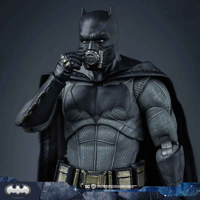 Fondjoy DC Batman Movie Character Limited Edition Action Figure - 19cm Collectible Desktop Ornament and Gift