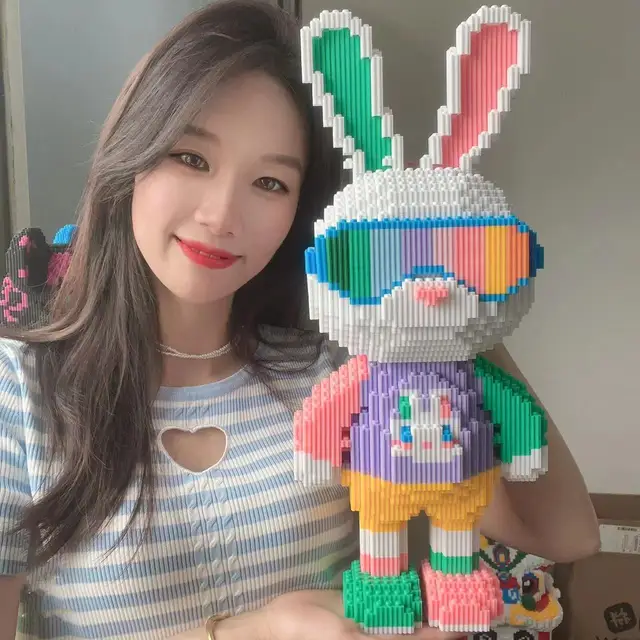 3D 5800PCS Candy Rabbit Colorful and Cute Rabbits Society Rabbit Building Blocks Adult High Difficulty Assembly Puzzle Toys Gift 1