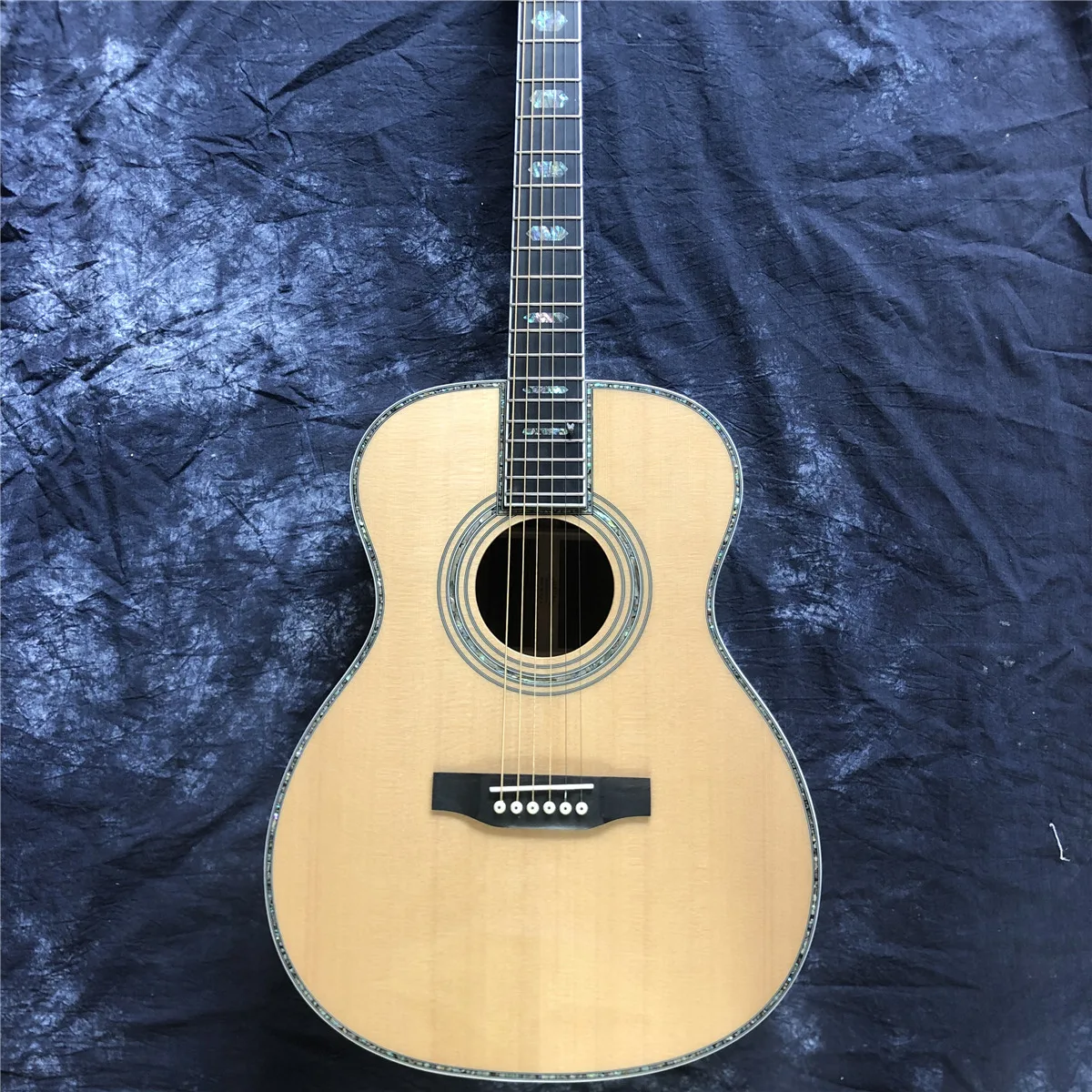 

40 Inches OM Type Solid Cedar Acoustic Guitar Ebony Abalone Fingerboard Rosewood Body Guitarra