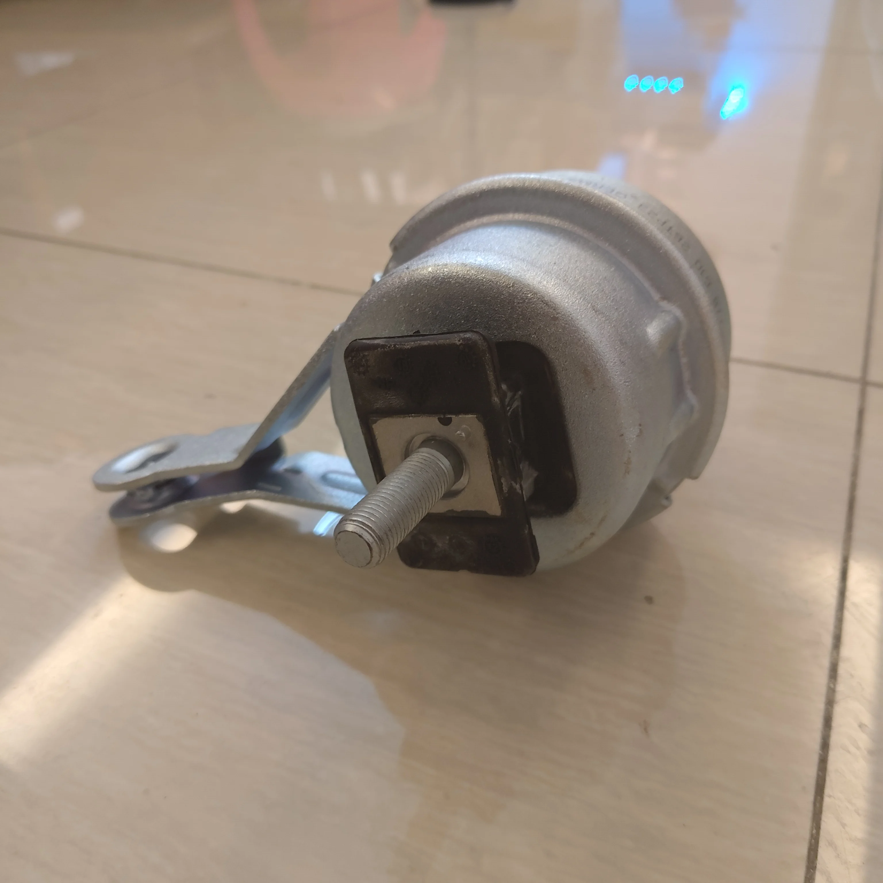 Yao Dong 22116778610 2116763259 22114046186 Upper Engine Mount For MINI R50 R52 R53 Cooper s One John Cooper Works