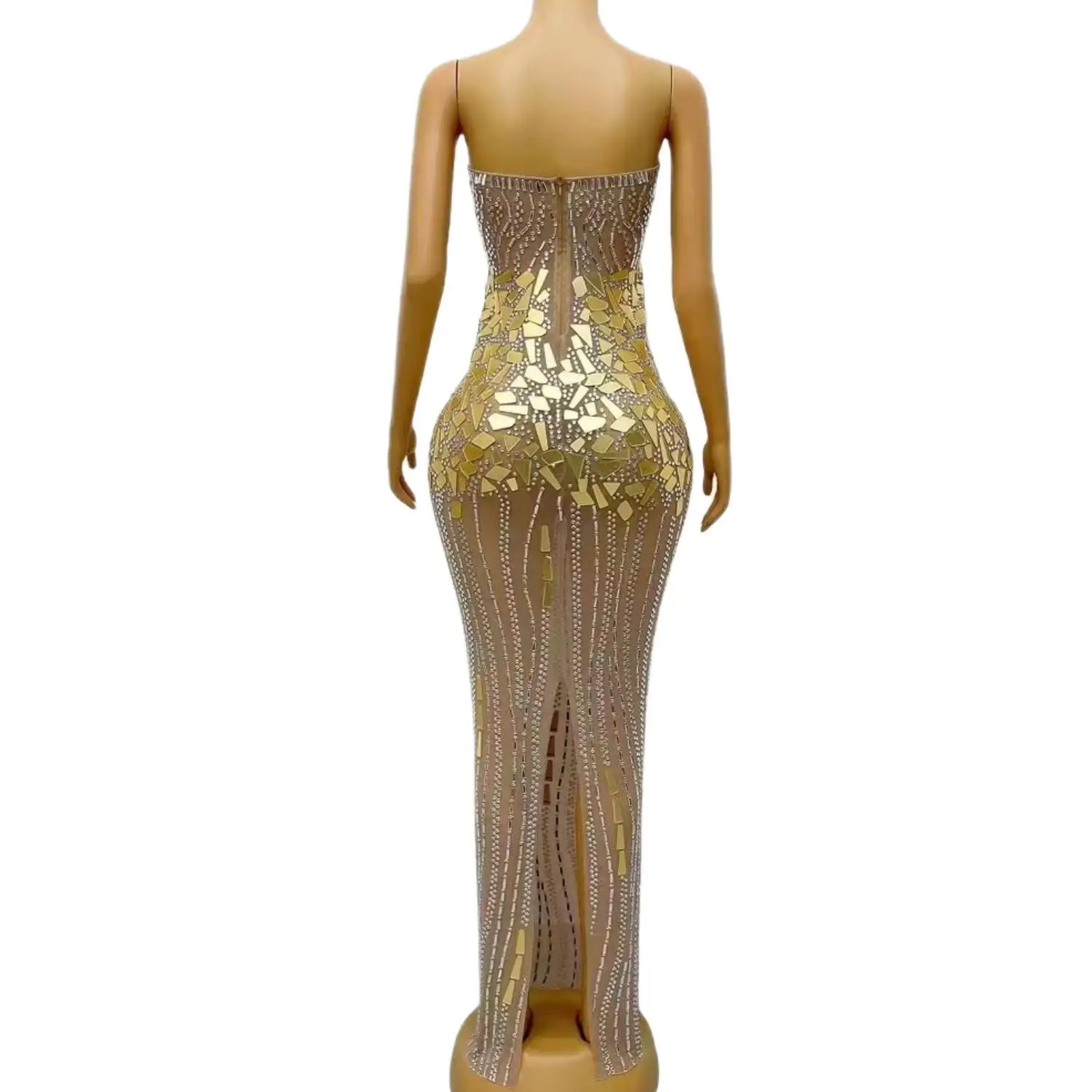 Рисунок 3 - Роскошное женское блестящее платье-топ