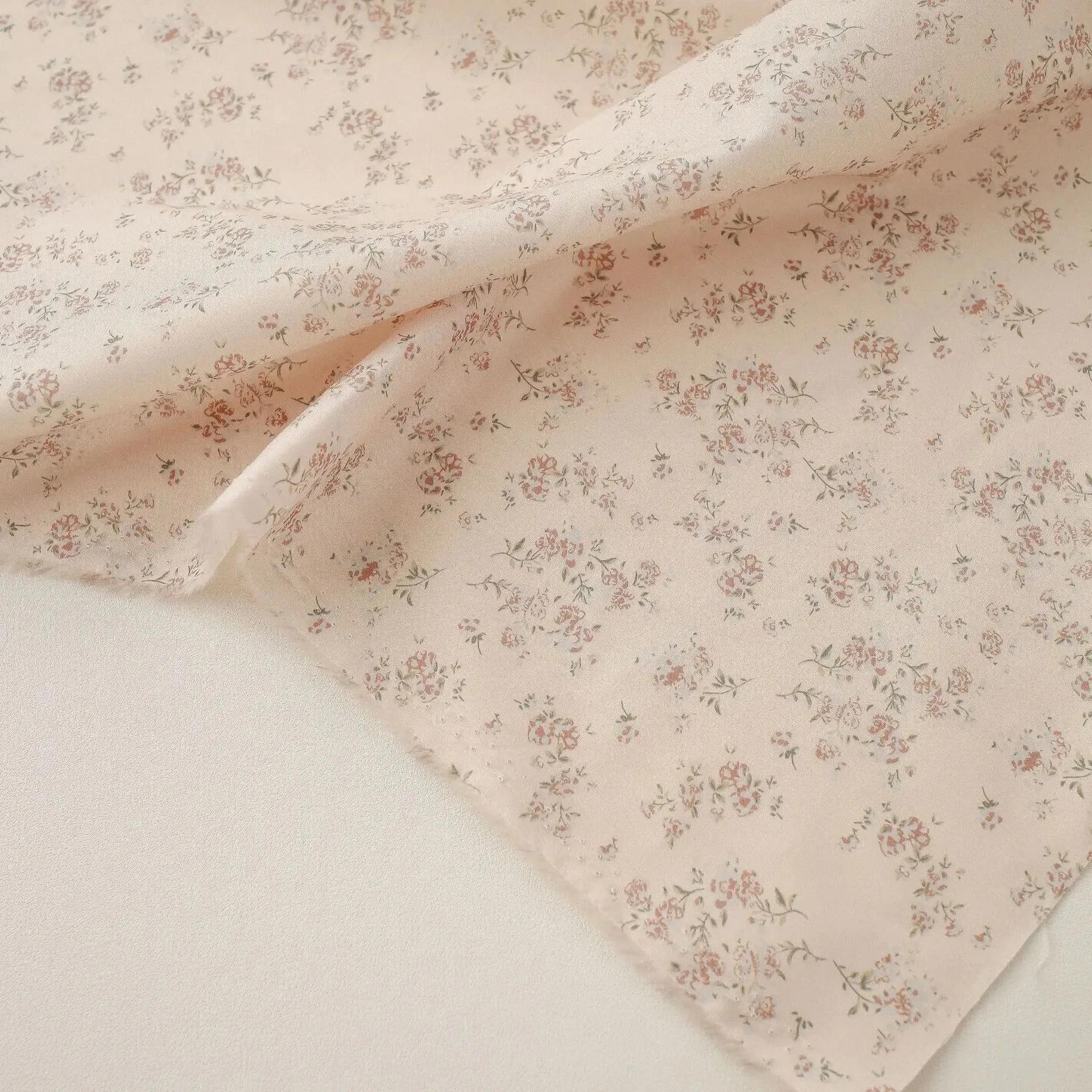 Pure Cotton Digital Printing Fabric 40 Thread Count Korean Style Fresh Floral Pattern Women's Children's Clothing Home Wear