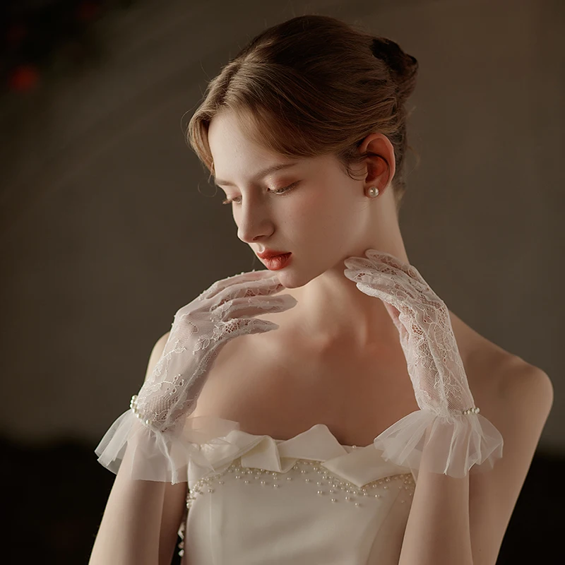 Wedding Bridal Short Lace Gloves Pearls Ruffle Edge Women Ladies Bride Bridesmaid Finger Wrist Handschuh