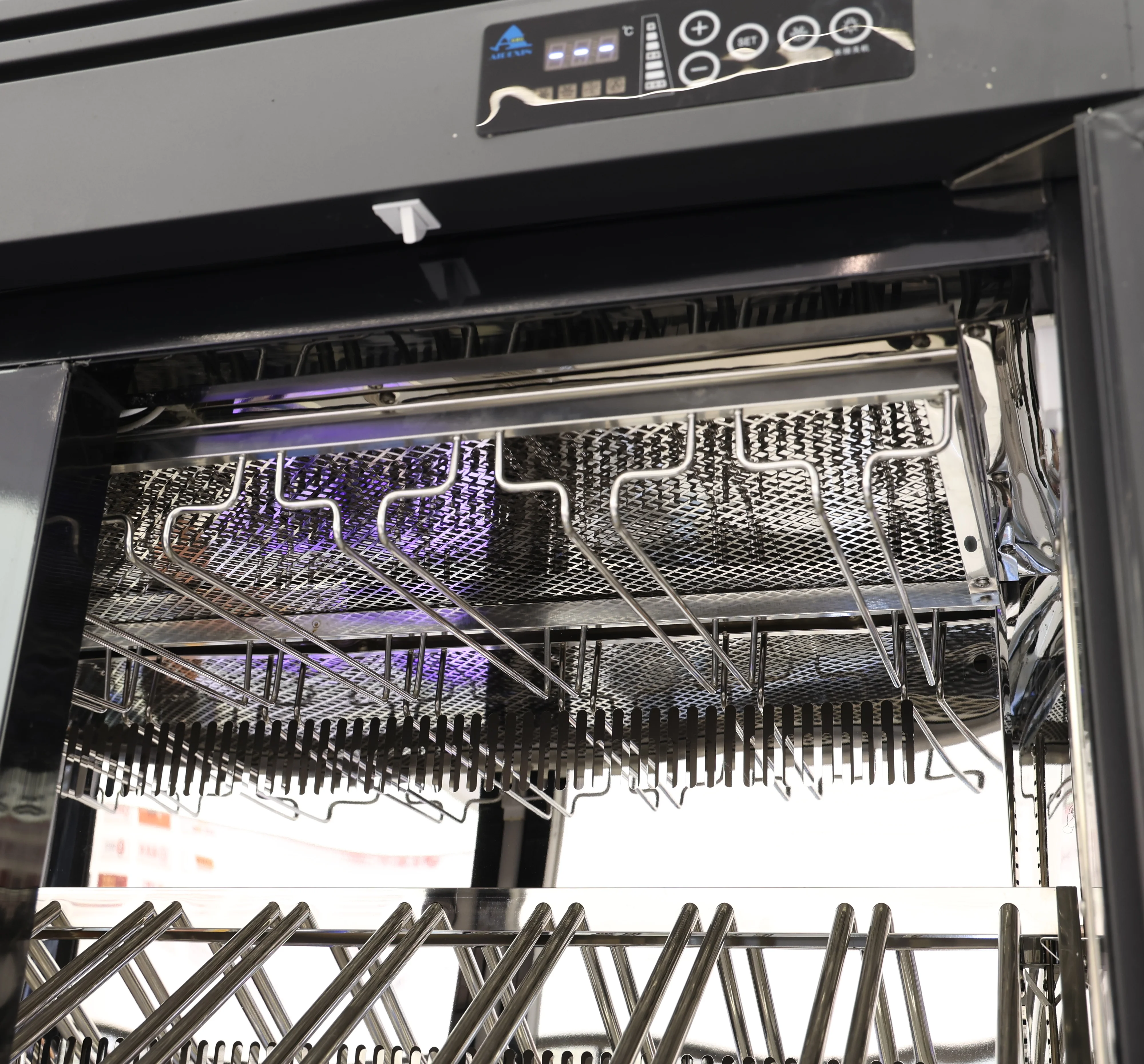 Modern High Quality Champagne Wine Beverage Refrigerator Custom Wine Cooler Best Underground Wine Cellar - Image 6