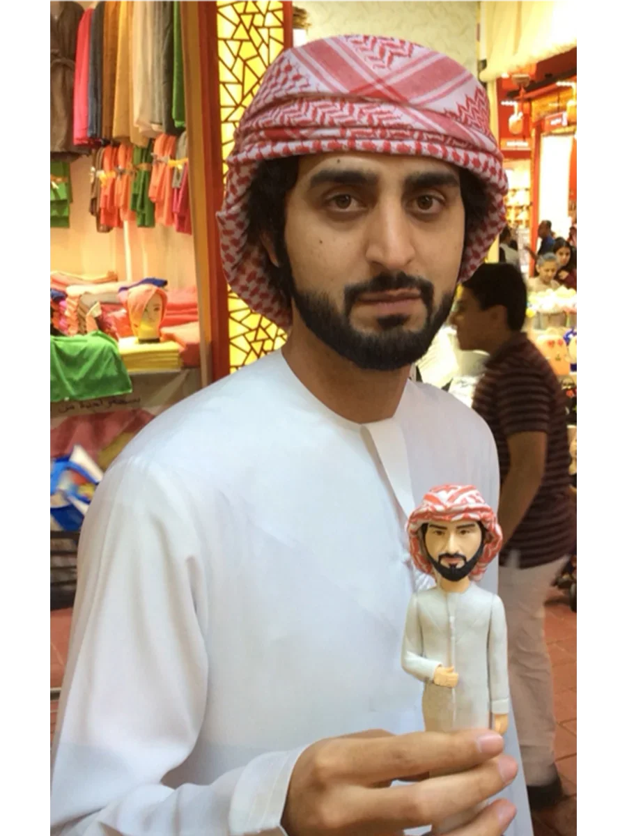 

Custom clay figurines, real people, soft statue