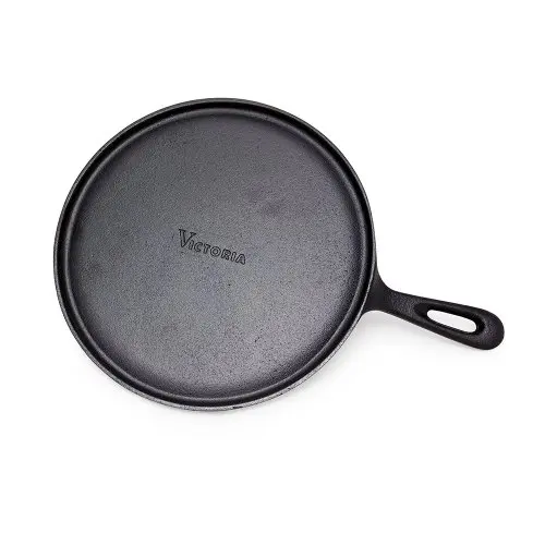 Victoria 10.5-Inch Cast Iron Comal Griddle Pan with a Long Handle, Seasoned  with Flaxseed Oil, Made in Colombia