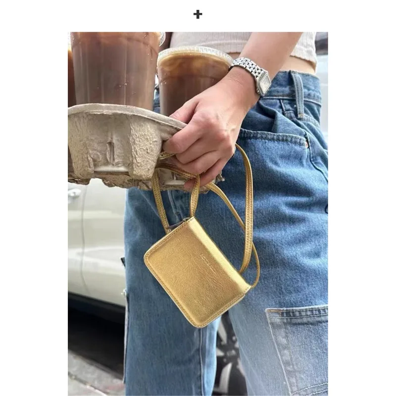 Designer small niche with the same card bag layer stylish mini crossbody bag hanging belt Fanny pack woman