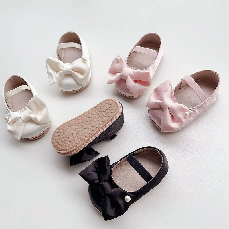 Cute Baby Shoes 2024 Spring Newborn Princess Girls Solid Color Pearl Bow Soft Tole Non-Slip PU Leather First Walkers 0-18Months
