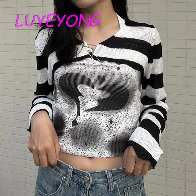 

Dark Goth Sweter Sets Y2k Girl Pins White Striped Knitted Sweaters And Tie Dye Love Camis Female Gothic Short Cardigan Sweater
