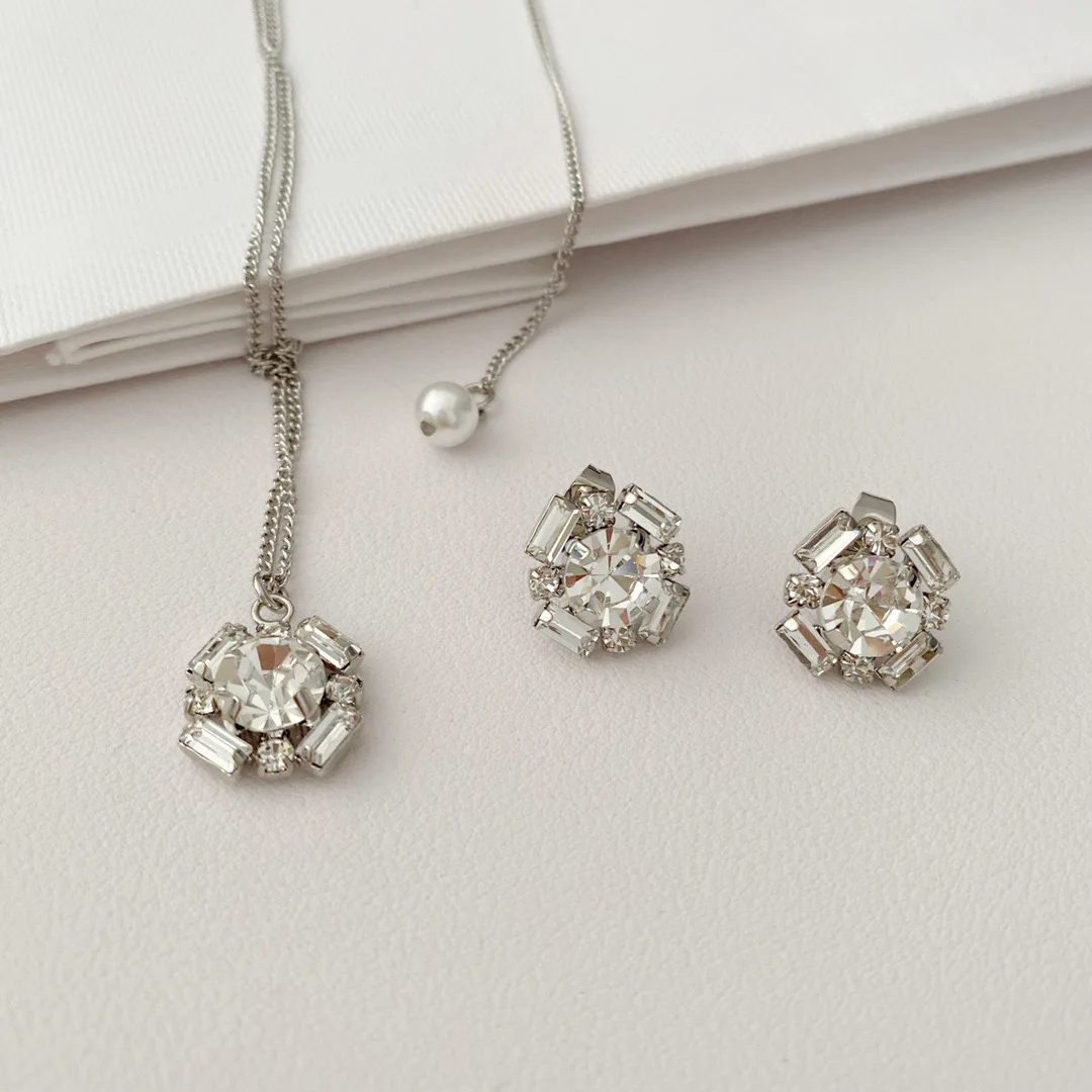 

Necklace Fashion Simple Light Luxury Flower Earrings Set For Women Collares Para Mujer Collar Necklaces Collares Jewelry Collier