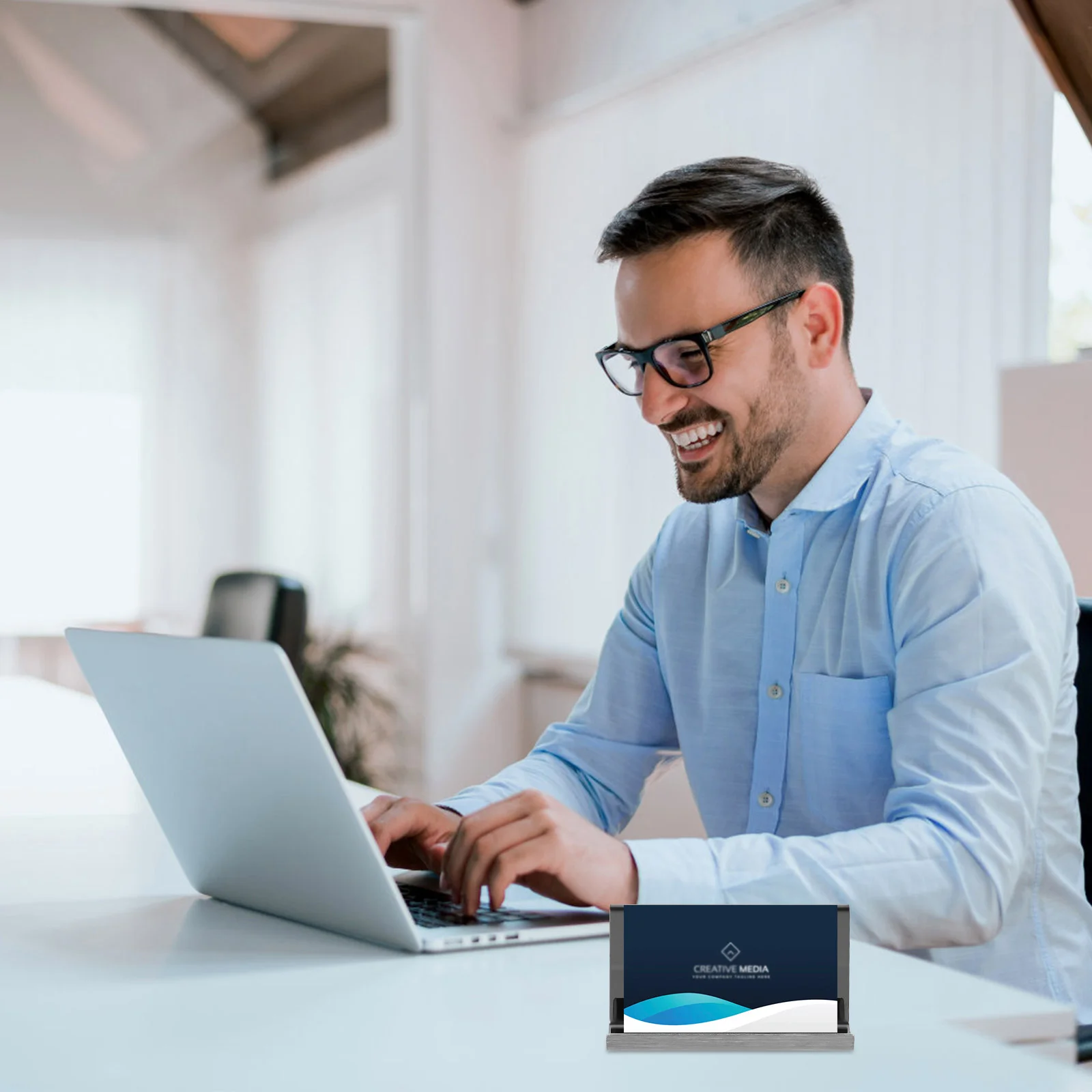 

Business Card Holder Phone Cradle Mount Fashion Cards Holders Office Stand for Desk Tablet Stainless Steel Your Mobile