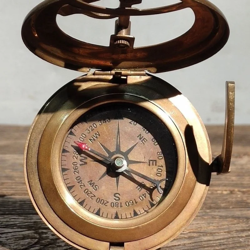 

Antique Bronze Antique Old Collection Backflow Pure Brass Pocket Watch-Style Compass Republic of China Vintage Vintage Flip