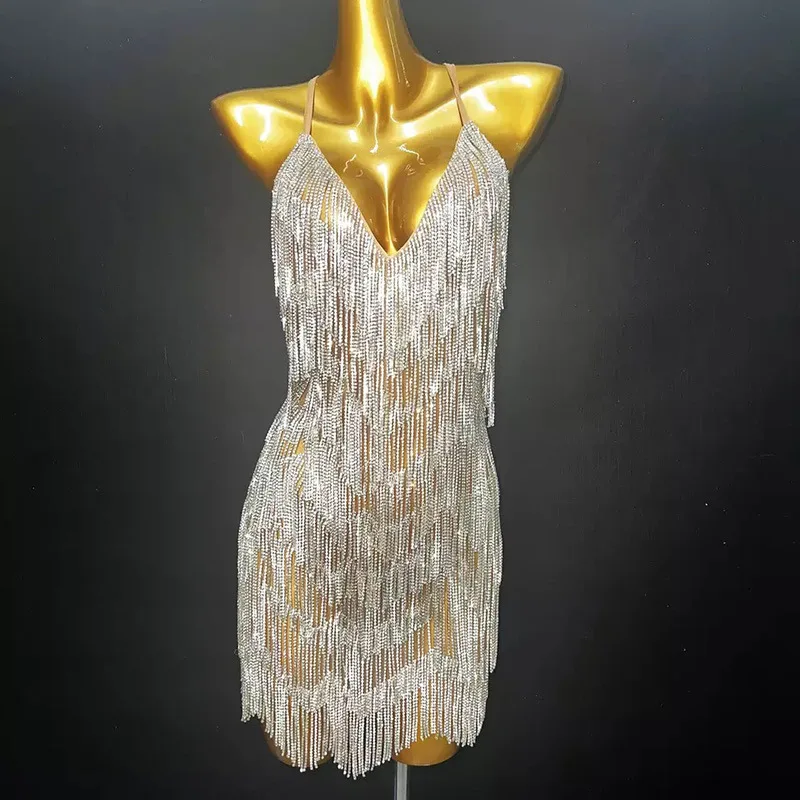 

Sample Female Sexy Deep V Neck Rhinestone Diamond Chain Tassel Cocktail Dress Night Club Performance Short Dance Prom Dress