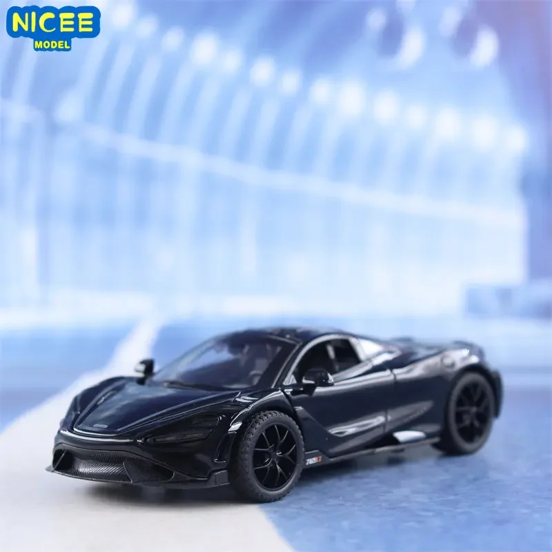 

Спортивный автомобиль McLaren 765LT в масштабе 1:32, модель автомобиля из литого металлического сплава, модель автомобиля со звуковым оформлением, коллекционная детская игрушка, подарки H22