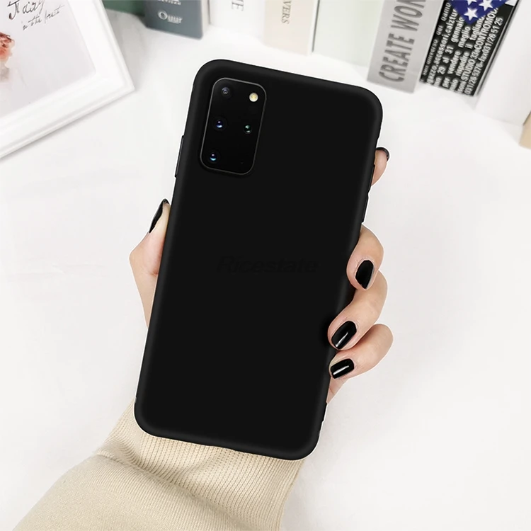 Solid Color Silicone Candy Case – Sleek Protective Cover