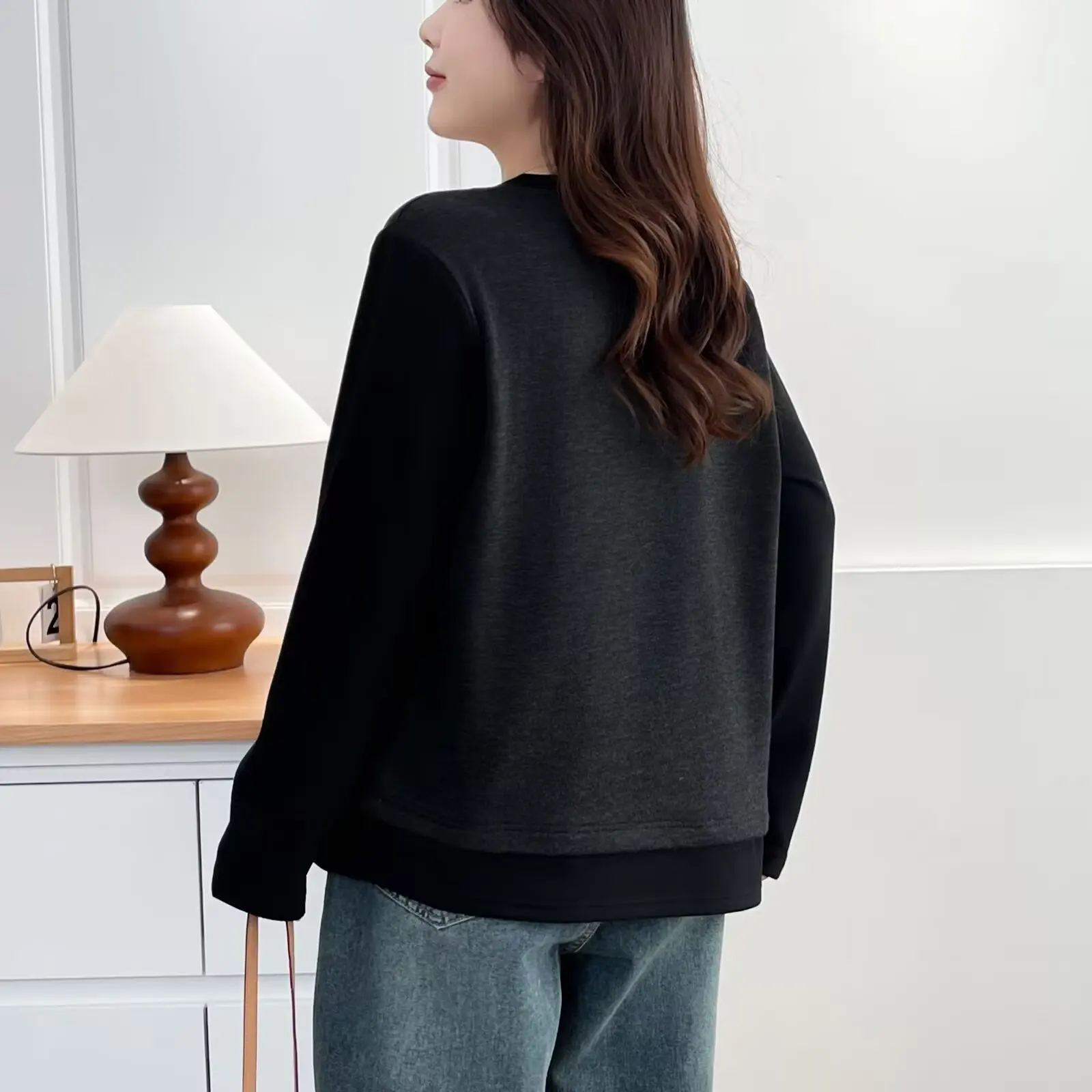 XXXXL Fashion Plus Size Woman Clothing T-Shirt Fake Two Pieces Fleece Warm Long Sleeve Autumn Winter Round Neck Inside Tops 2521