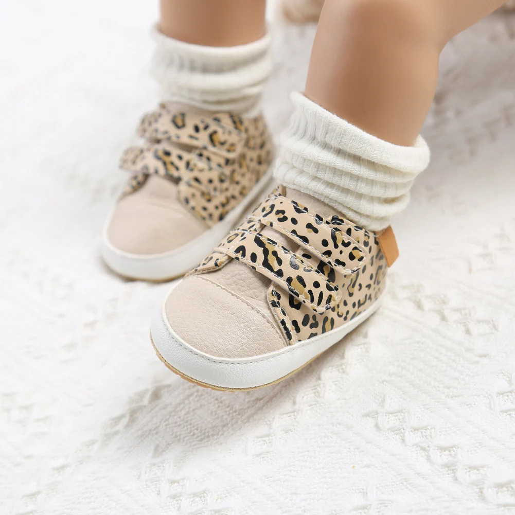 Baby shoes Infant Retro Leather Boys Girls Casual Shoes Multicolor Toddler Rubber Sole Anti-slip First Walkers Newborn Moccasins