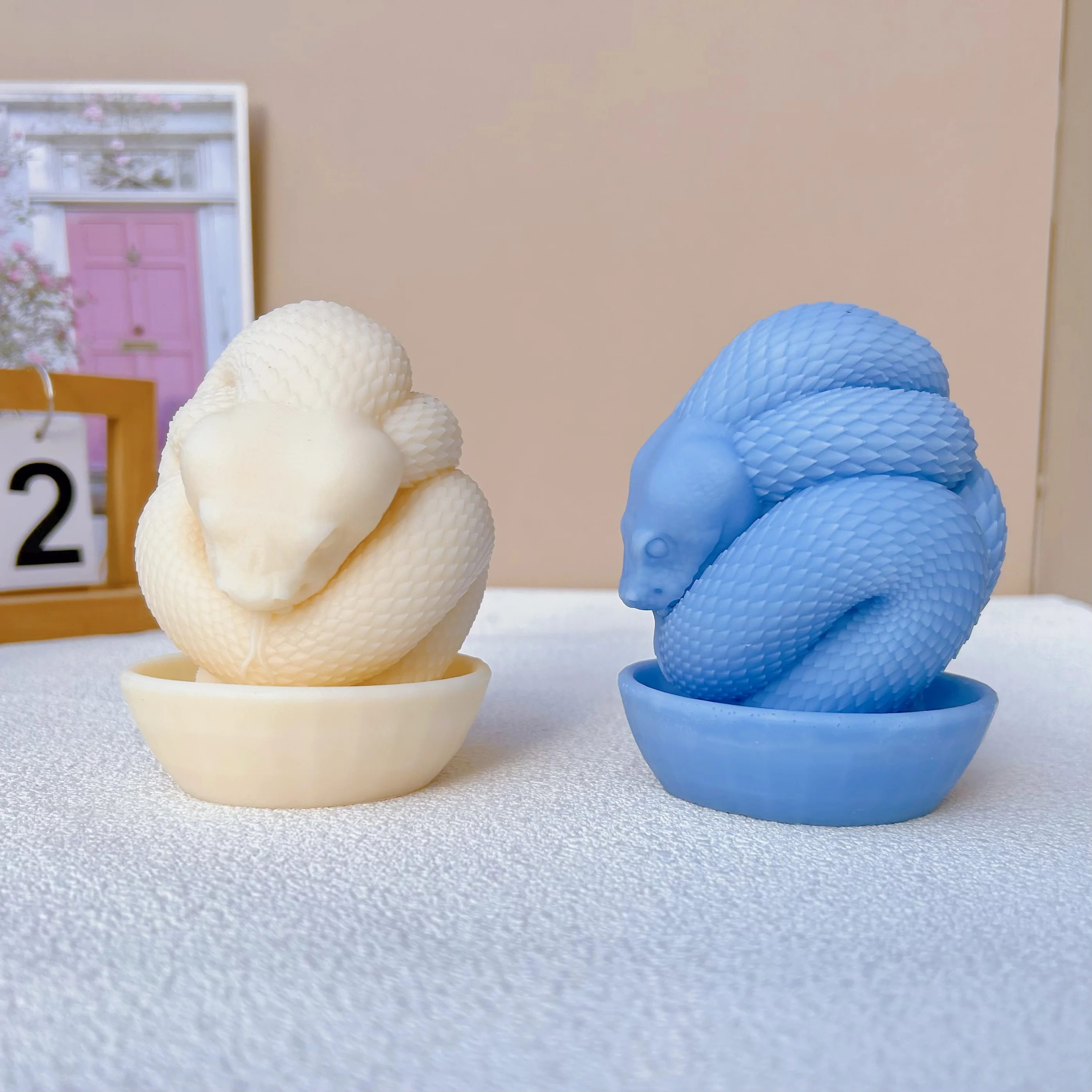

DIY Snake Candle Silicone Mold with Giant Snake Gypsum Silicone Mold for Candle Soap Aromatherapy Home Decoration Gifts