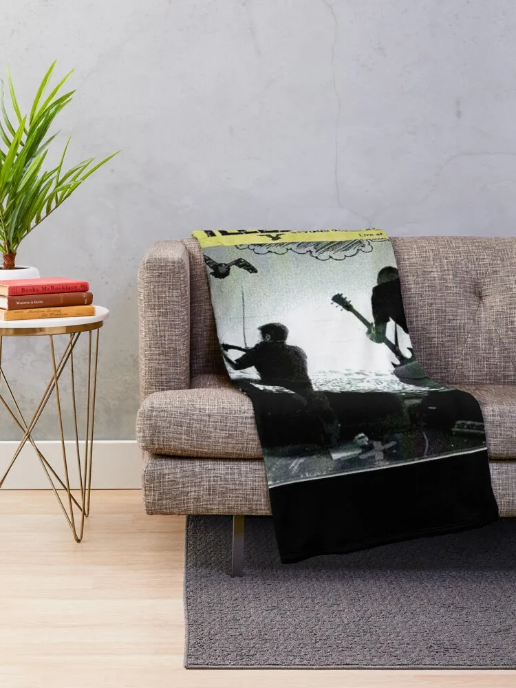 Yellowcard-��� 8 ������ ���, ķ�� ���