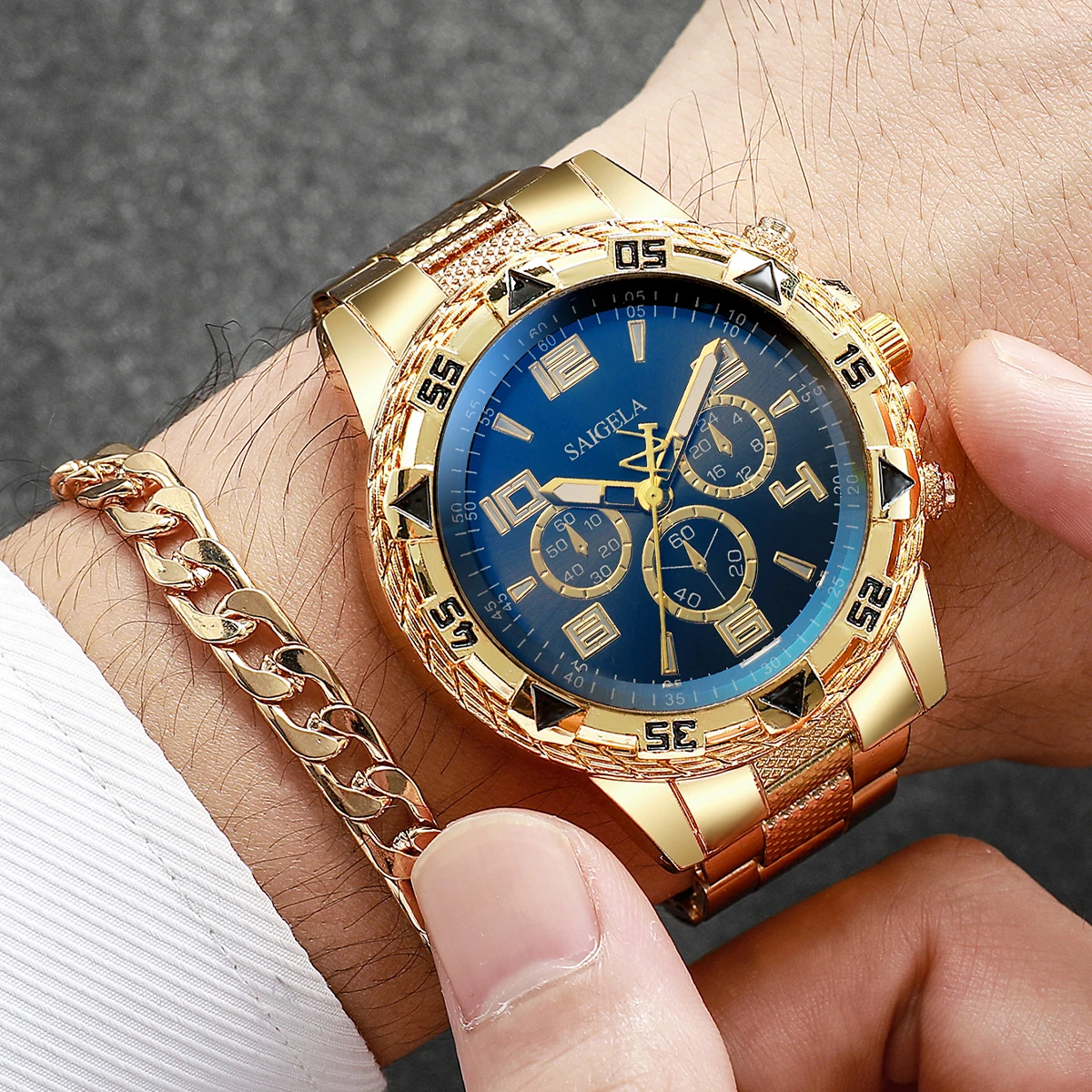 3pcs/set Fashion Men's Watch Set Handsome Hip Hop Style Business Men's Quartz Watch with Bracelet Skull Necklace Set No Box